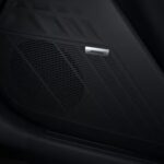 BOSE Premium Sound System