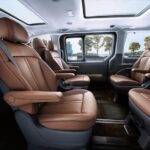 Swiveling Independent Seat